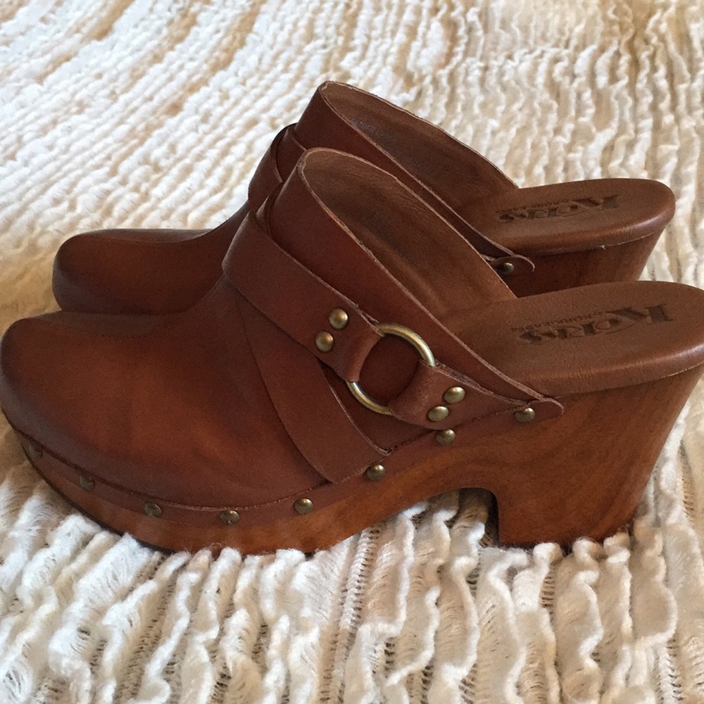 Korks by Kork-Ease Studded Leather Slides Clogs